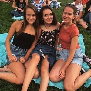 Meet your Posher, Amanda